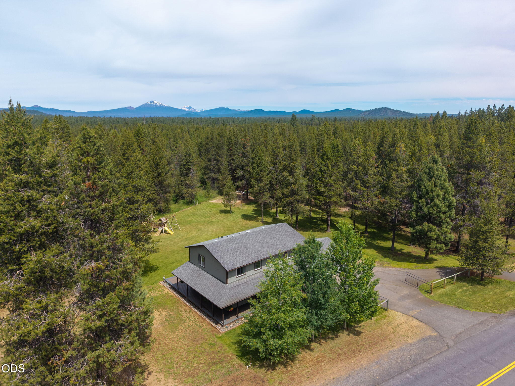 55135 Foster Road Bend, OR 97707 - Photo 7 of 86