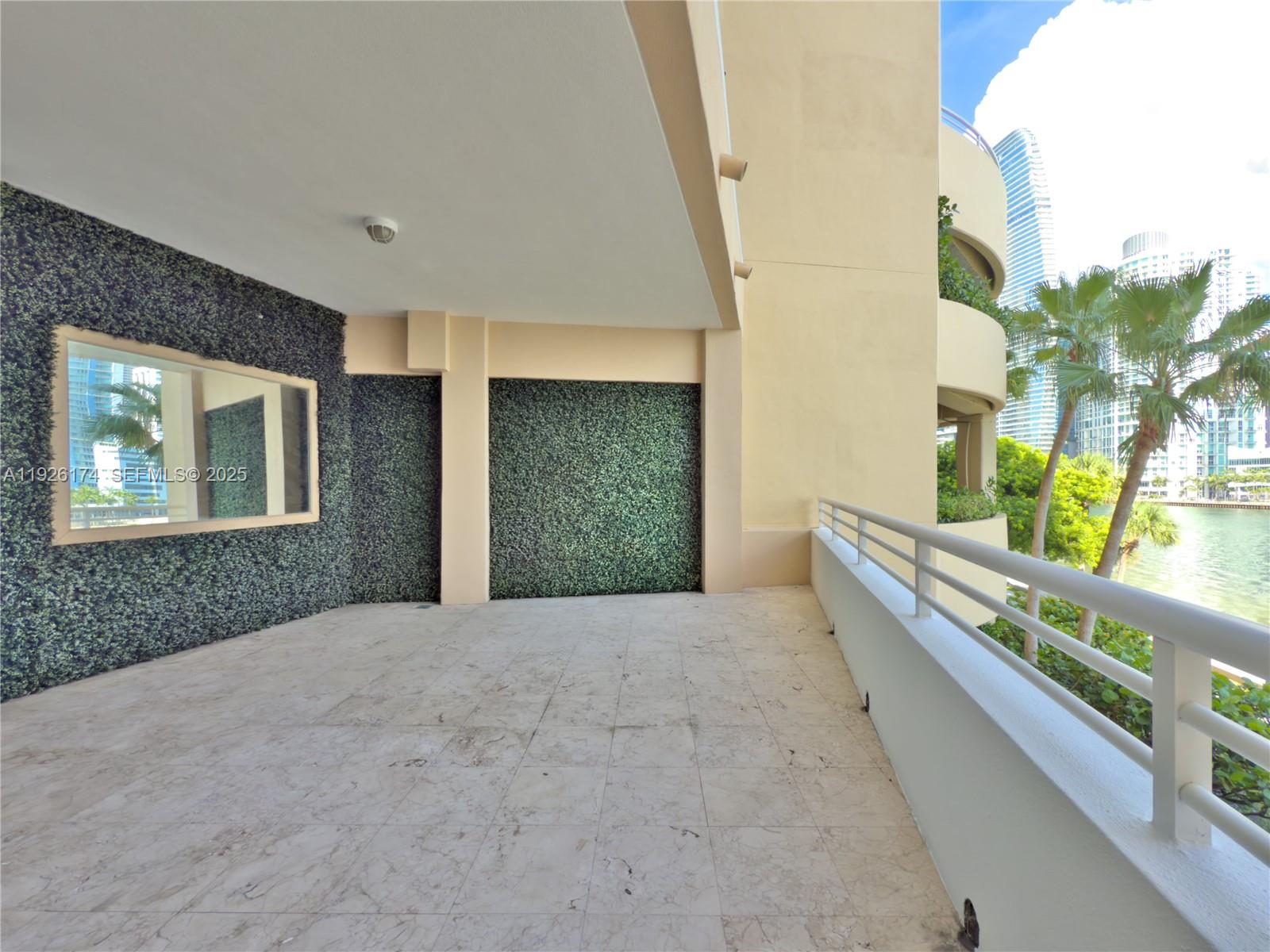 848 Brickell Key Drive, Unit 306 Miami, FL 33131 - Photo 31 of 66