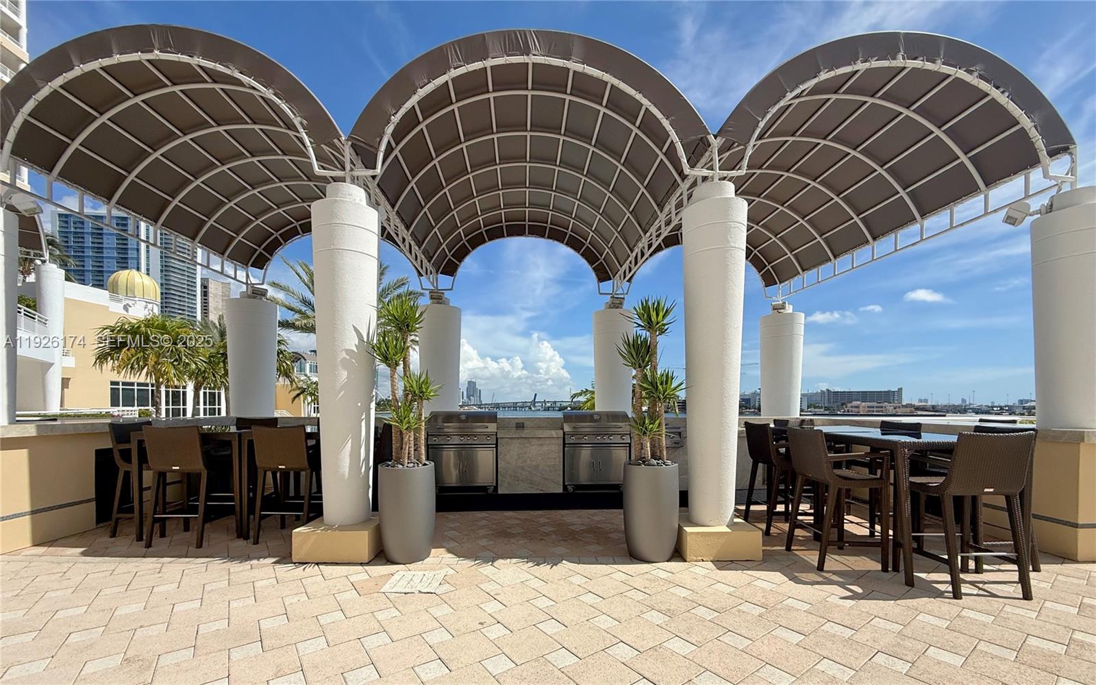 848 Brickell Key Drive, Unit 306 Miami, FL 33131 - Photo 37 of 66