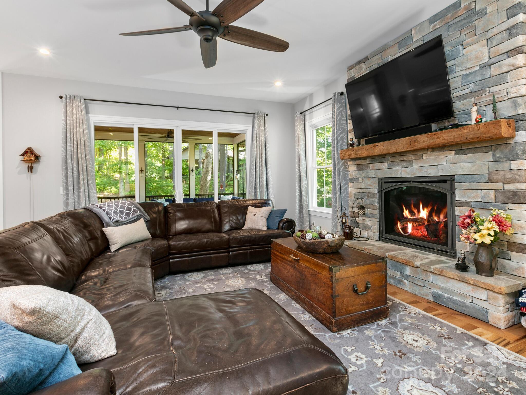 25 Ducketts Grove Road Fletcher, NC 28732 - Photo 5 of 25 Gallery Image 5