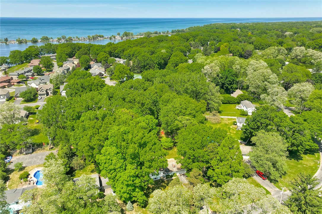 226 Dickinson Road Webster, NY 14580 - Photo 6 of 50