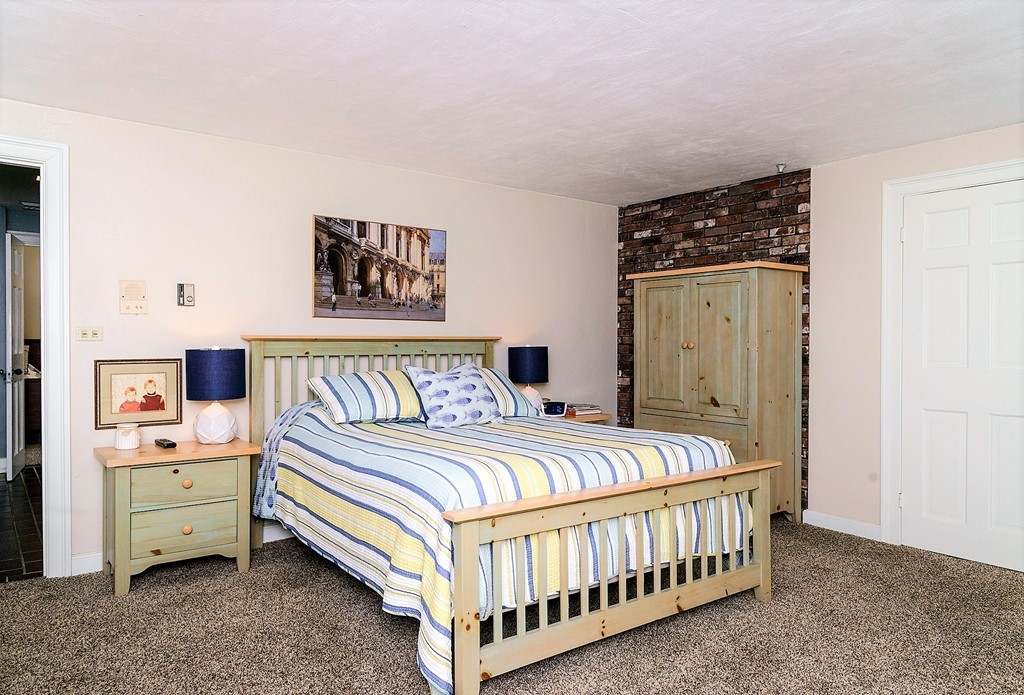 161 Gilmore Road Wrentham, MA 02093 - Photo 12 of 26 Gallery Image 12