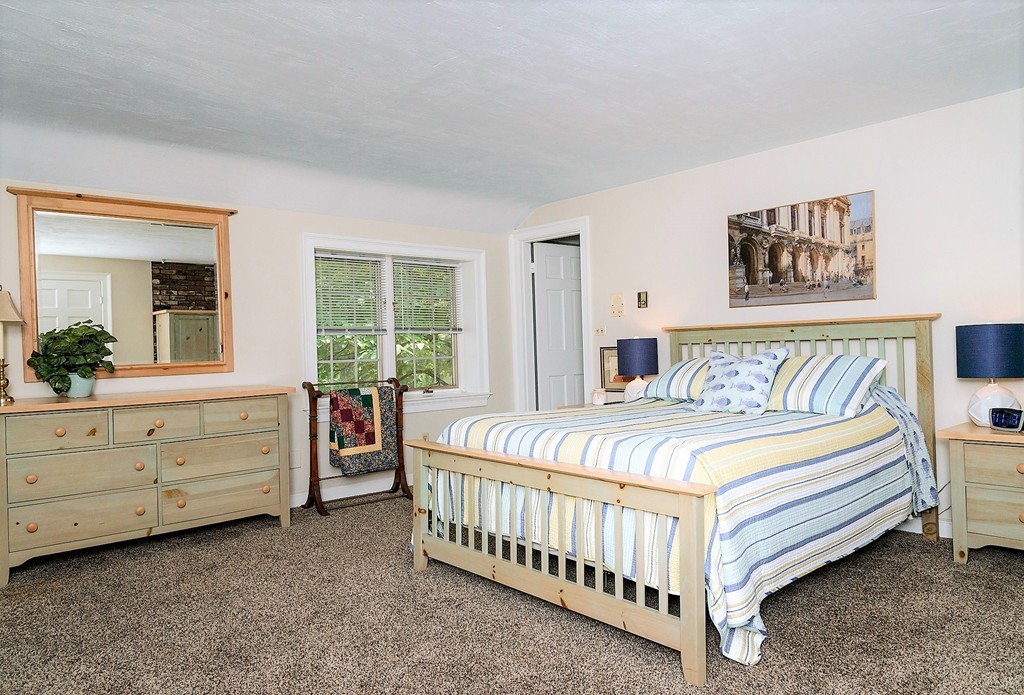161 Gilmore Road Wrentham, MA 02093 - Photo 13 of 26 Gallery Image 13