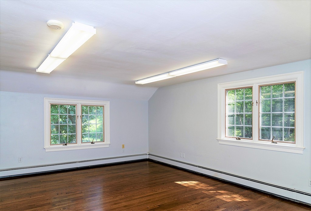 161 Gilmore Road Wrentham, MA 02093 - Photo 16 of 26 Gallery Image 16