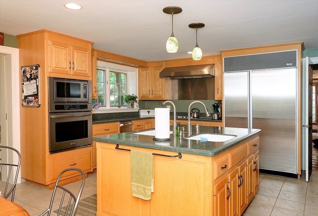 161 Gilmore Road Wrentham, MA 02093 - Photo 9 of 26 Gallery Image 9