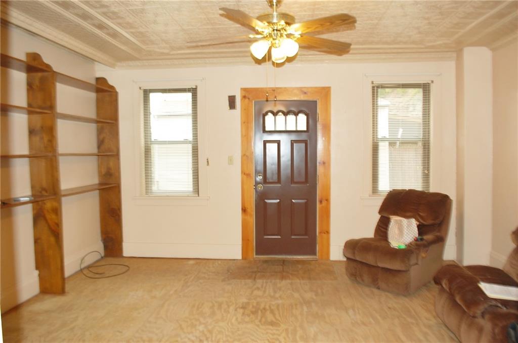 46 Solar Street Pittsburgh, PA 15212 - Photo 3 of 25 Living Room - Ceiling Fan with Light