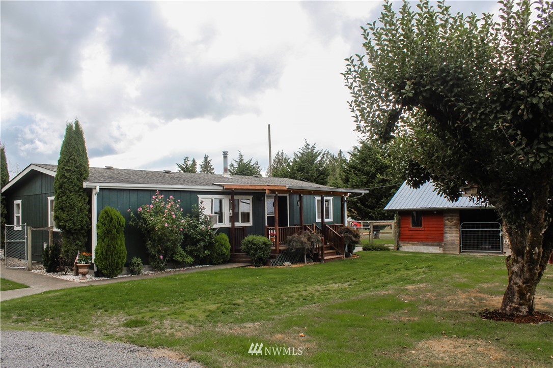 845 C King Road Winlock, WA 98596 - Photo 1 of 25