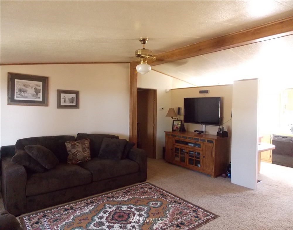 845 C King Road Winlock, WA 98596 - Photo 4 of 25