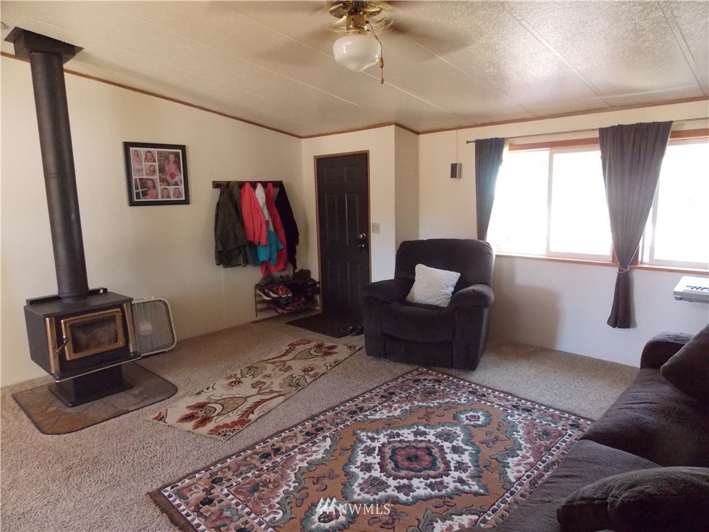 845 C King Road Winlock, WA 98596 - Photo 5 of 25