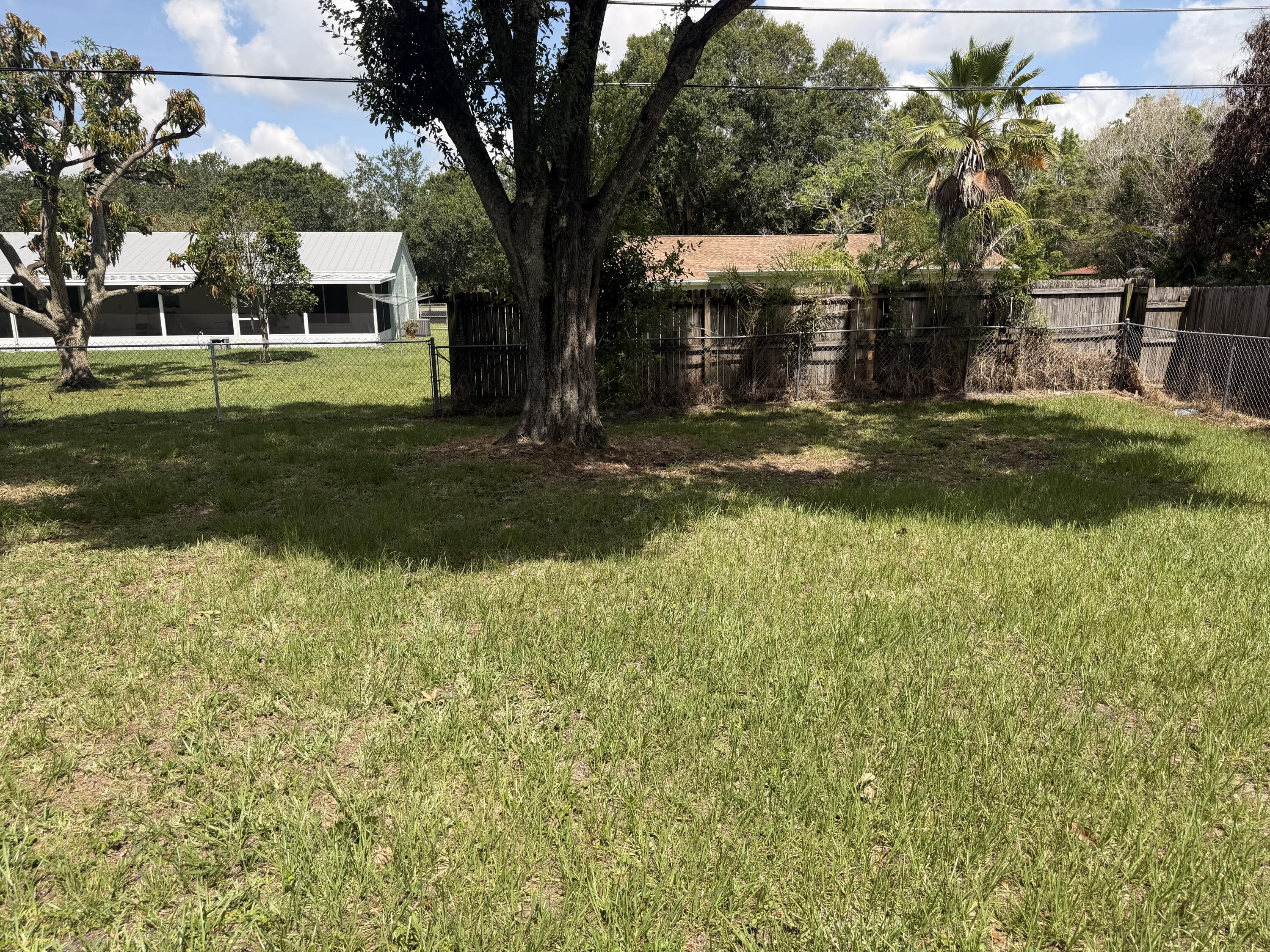 1117 Southeast Stewart Road Port St. Lucie, FL 34952 - Photo 17 of 17 IMG_8824