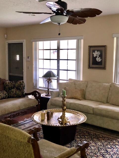 631 Linnet Circle Delray Beach, FL 33444 - Photo 10 of 17 IMG_7468