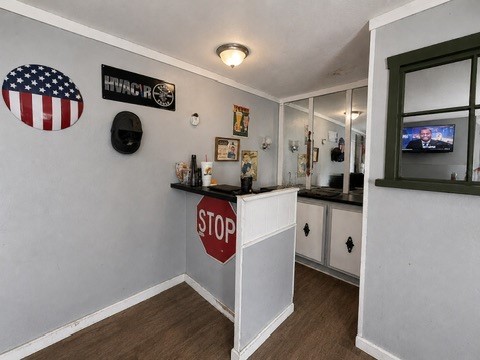 2535 Bastrop Angleton, TX 77515 - Photo 3 of 11