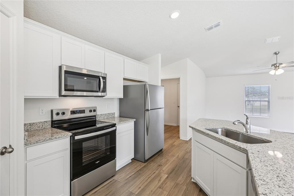 3422 Southwest 165th Loop Ocala, FL 34473 - Photo 3 of 12 Gallery Image 3