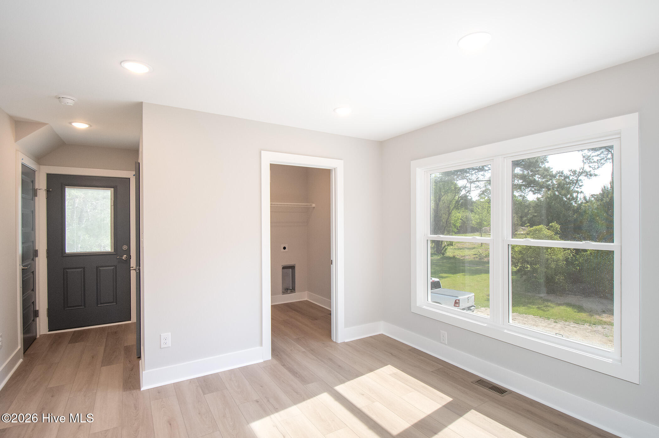 112 Fir Ridge Lane Beaufort, NC 28516 - Photo 9 of 29 110 FIR RIDGE (8)