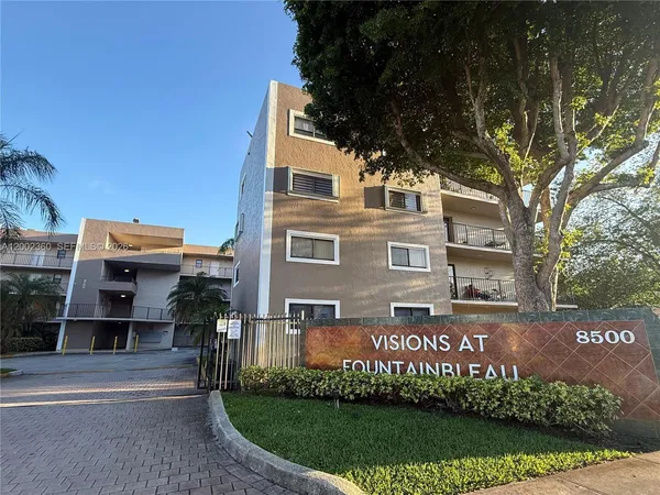 $2,400 | 8500 Northwest 8th Street, Unit 308, Miami, FL 33126