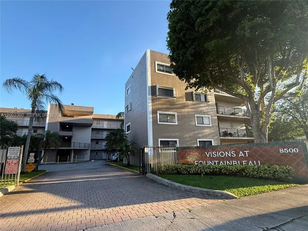$2,400 | 8500 Northwest 8th Street, Unit 308, Miami, FL 33126