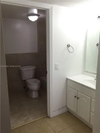 $2,400 | 8500 Northwest 8th Street, Unit 308, Miami, FL 33126