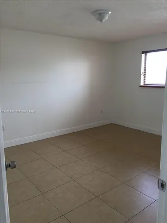 $2,400 | 8500 Northwest 8th Street, Unit 308, Miami, FL 33126
