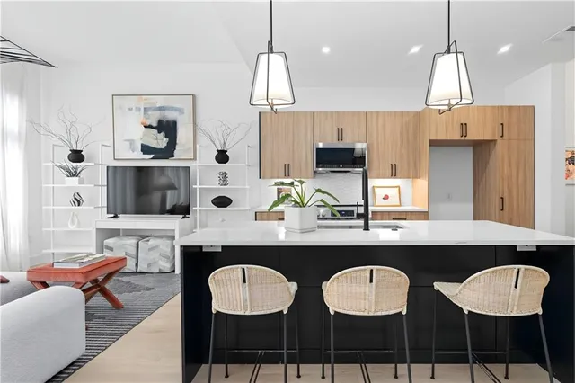 $699,000 | 567 Ponce De Leon Avenue Northeast, Unit 504, Atlanta, GA 30308