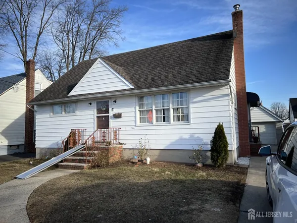 $3,550 | 30 Cypress Street, Carteret, NJ 07008