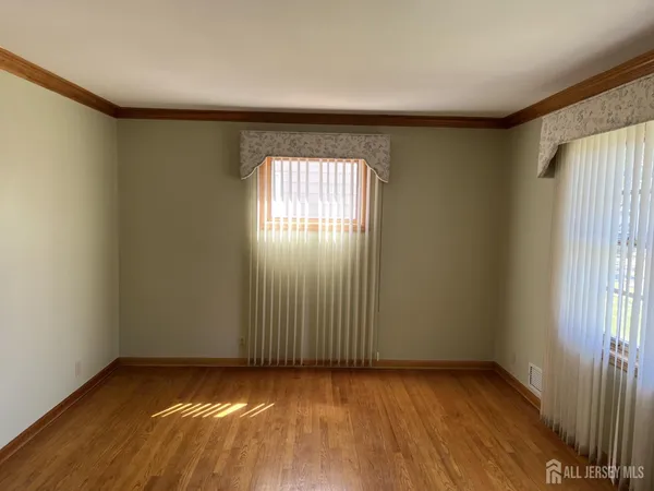 $3,550 | 30 Cypress Street, Carteret, NJ 07008