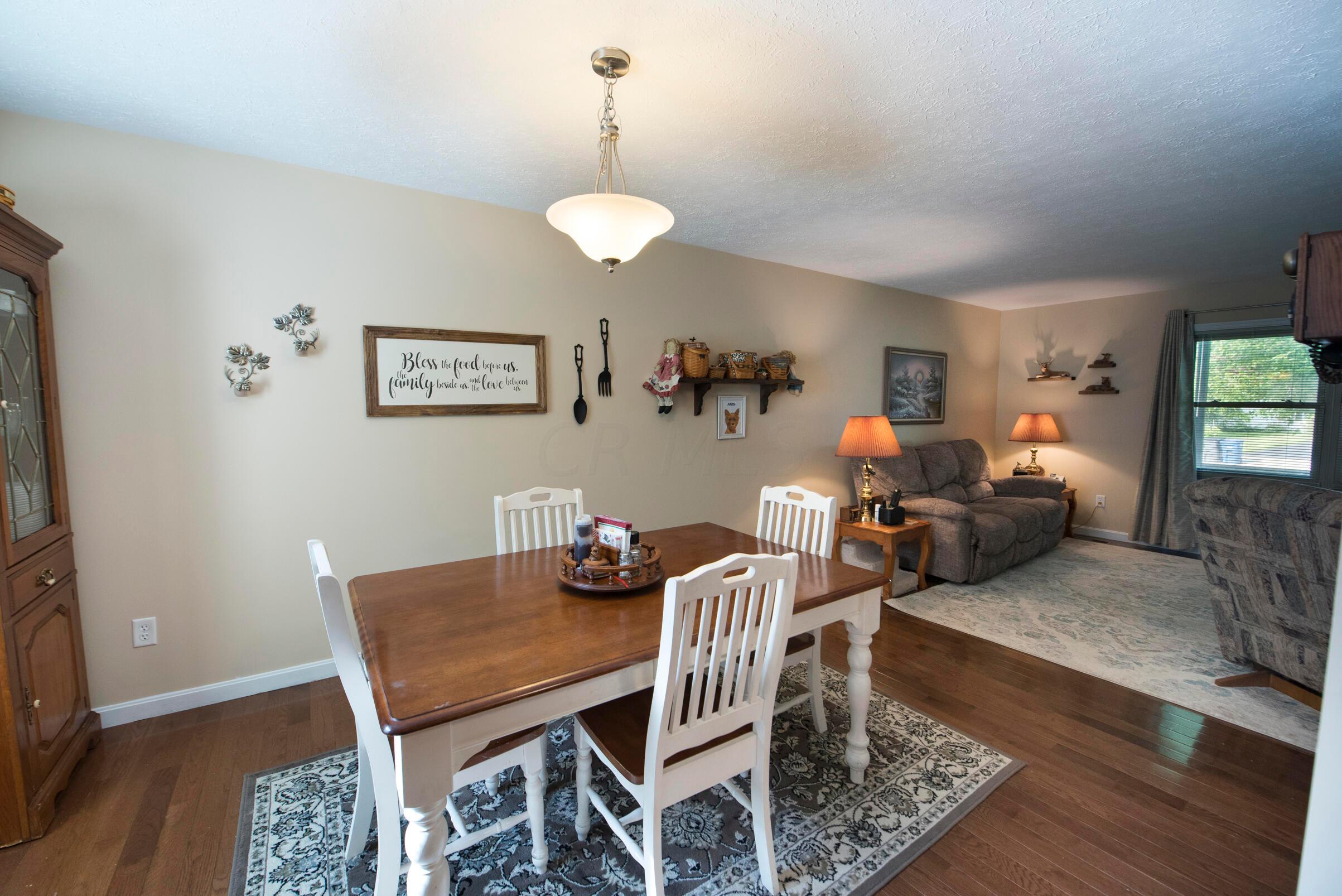229 Rugby Lane Columbus, OH 43230 - Photo 12 of 41