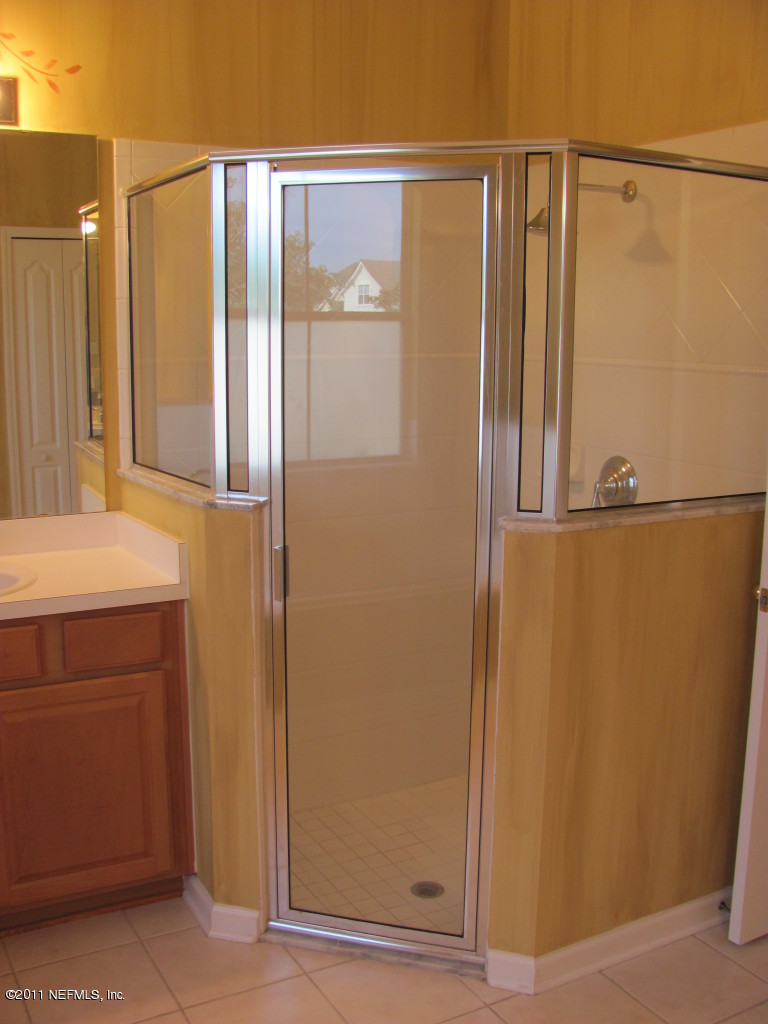 6183 Wakulla Springs Road Jacksonville, FL 32258 - Photo 12 of 17 master bath