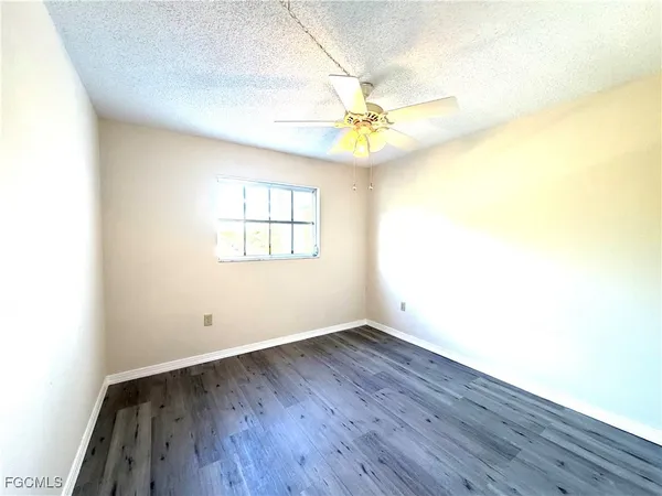 $74,500 | 3704 Broadway, Unit 204, Fort Myers, FL 33901