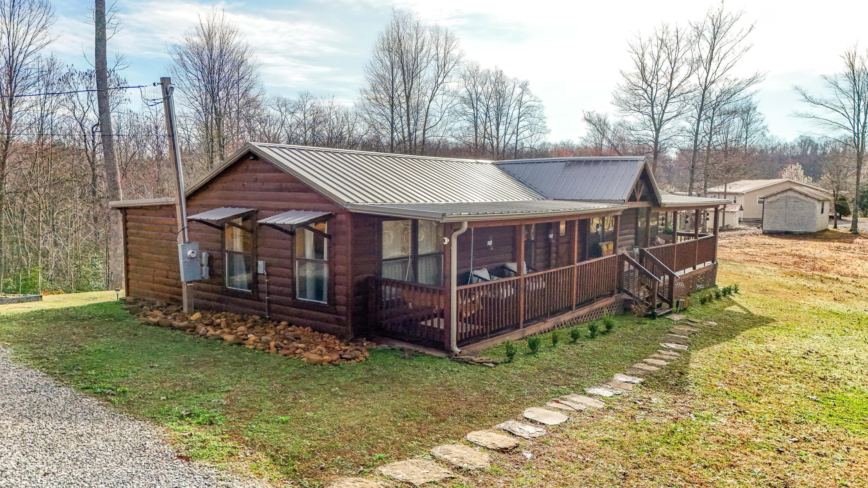 470 Laurel Lake Resort Road Corbin, KY 40701 - Photo 2 of 36 IMG_9621