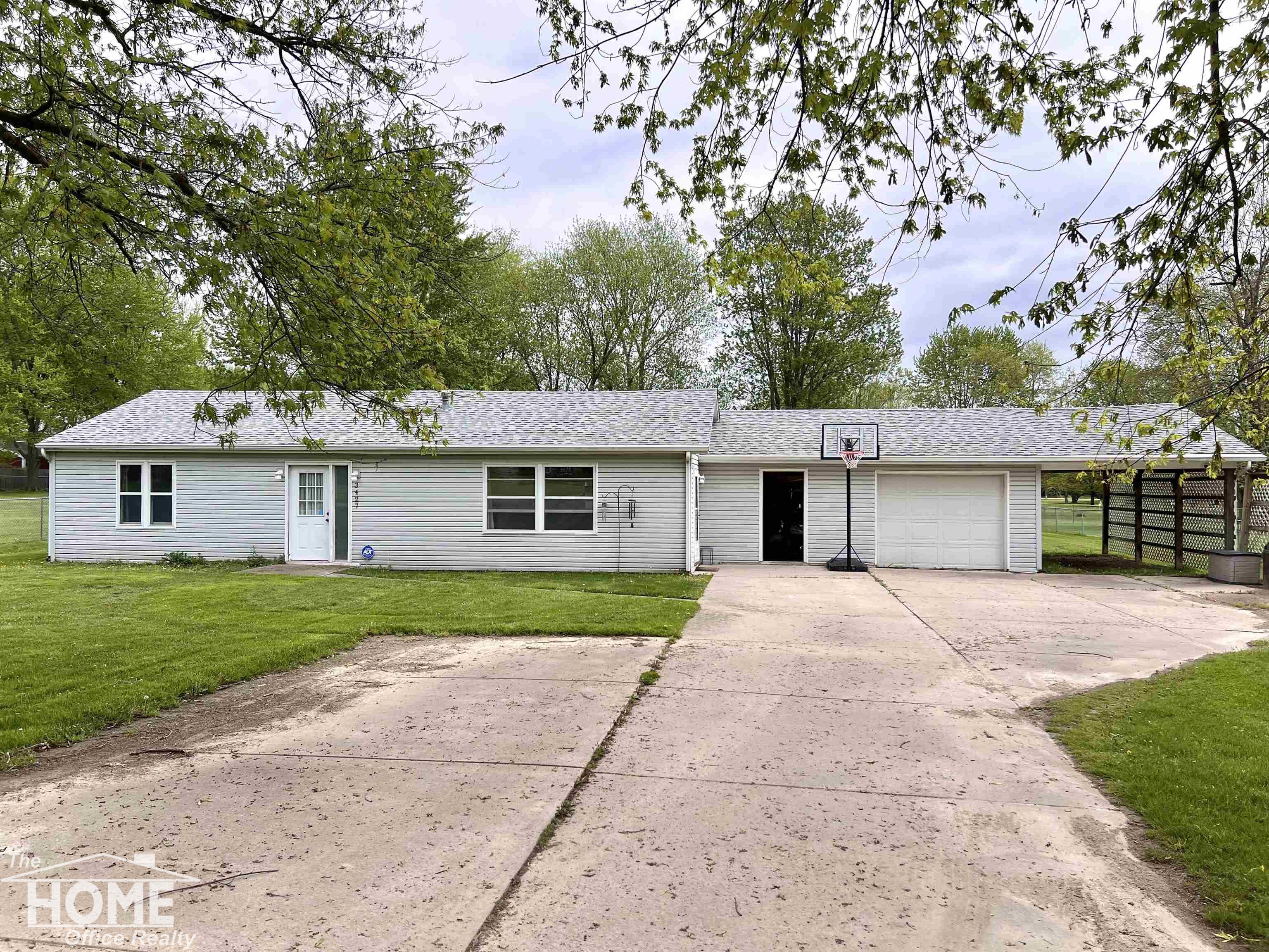 3427 Riniel Road Durand, MI 48429 - Photo 1 of 42 50141099-590cbab4-b2c0-4bb2-8af6-49b1d75030be.JPG