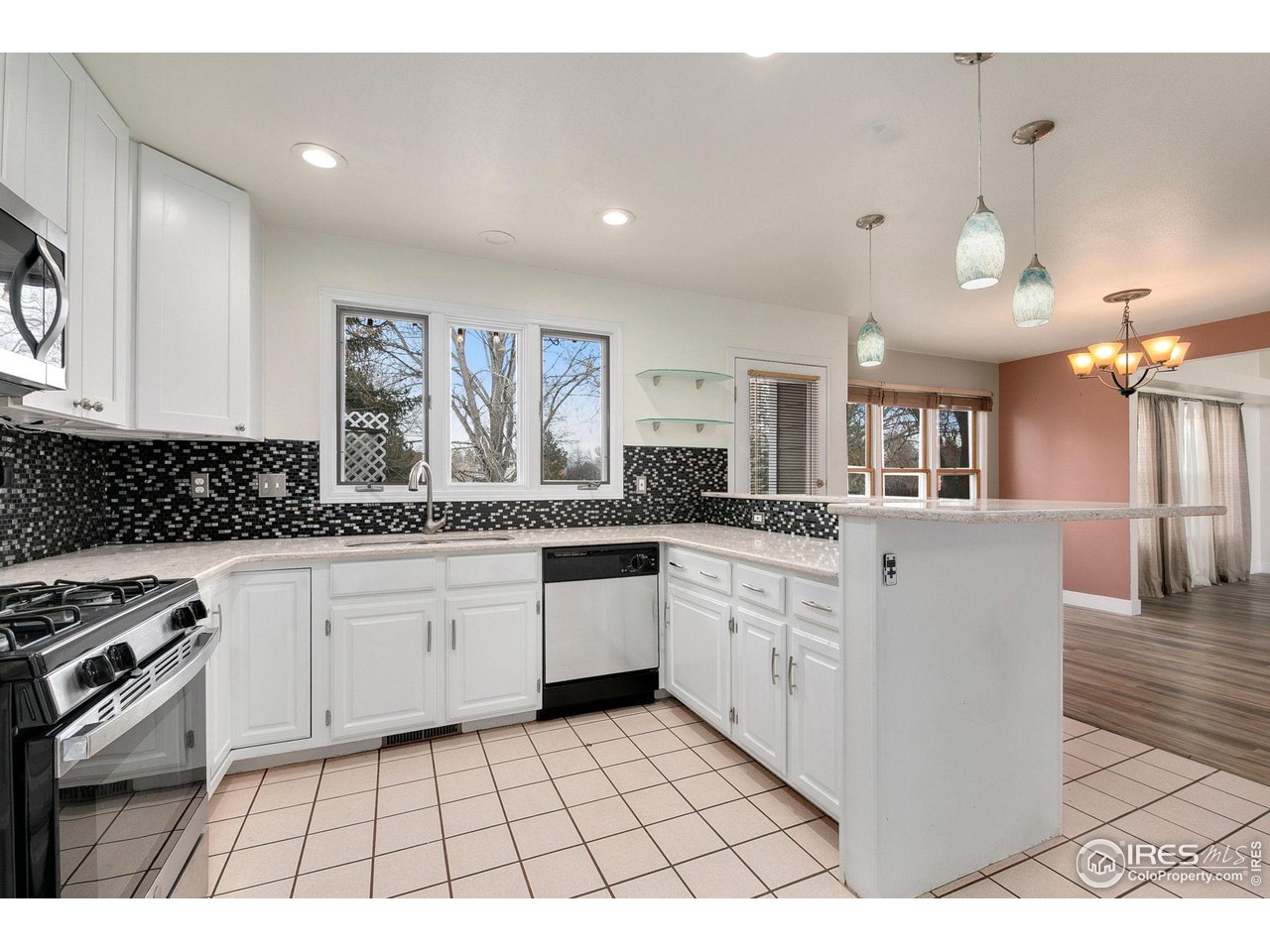 2718 Antelope Road Fort Collins, CO 80525 - Photo 16 of 40 Gallery Image 16