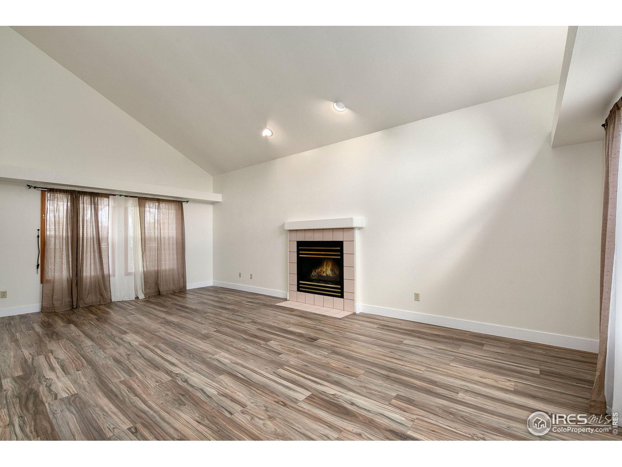 2718 Antelope Road Fort Collins, CO 80525 - Photo 10 of 40 Gallery Image 10