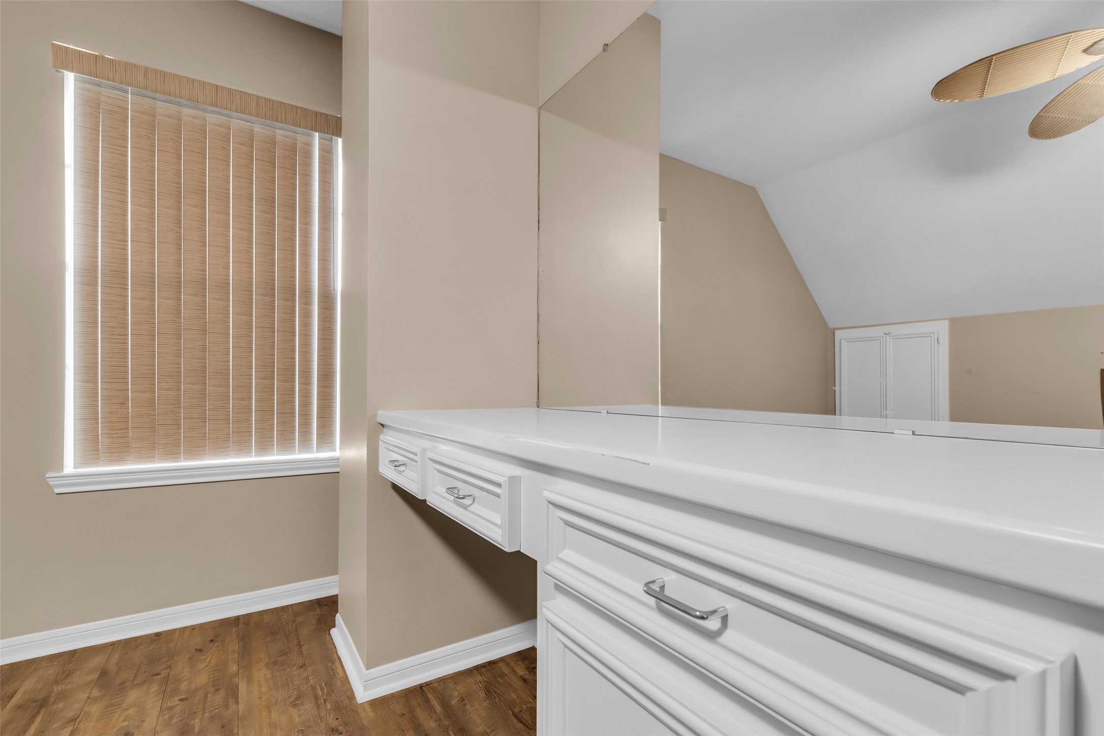 28414 Dobbin-Huffsmith Road Magnolia, TX 77354 - Photo 21 of 39 a view of an entryway with a window