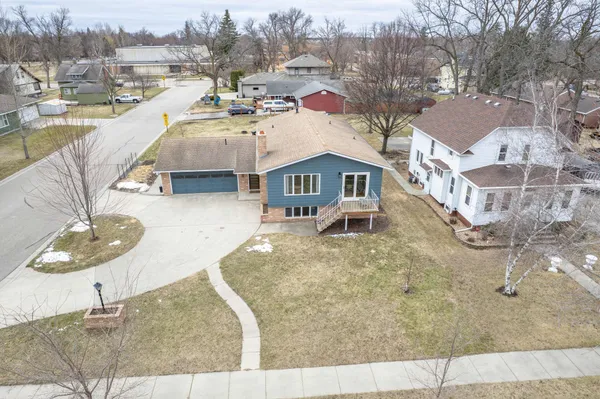 $249,900 | 417 East Division Street, Elbow Lake, MN 56531