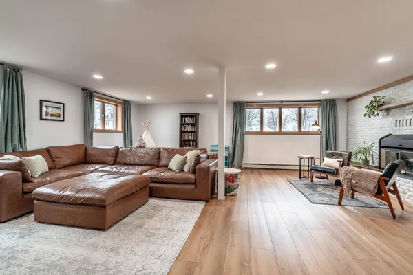 $249,900 | 417 East Division Street, Elbow Lake, MN 56531