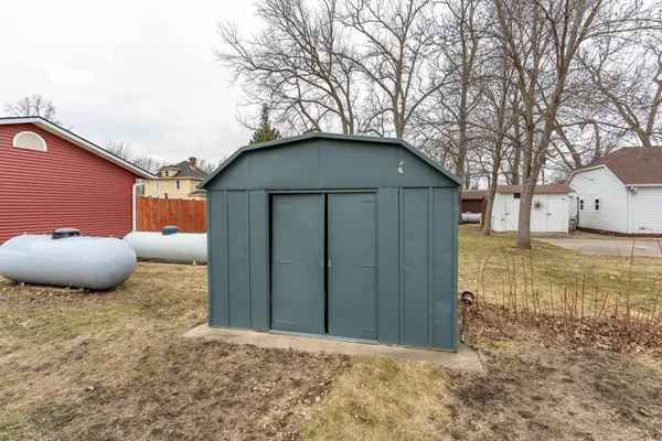 $249,900 | 417 East Division Street, Elbow Lake, MN 56531