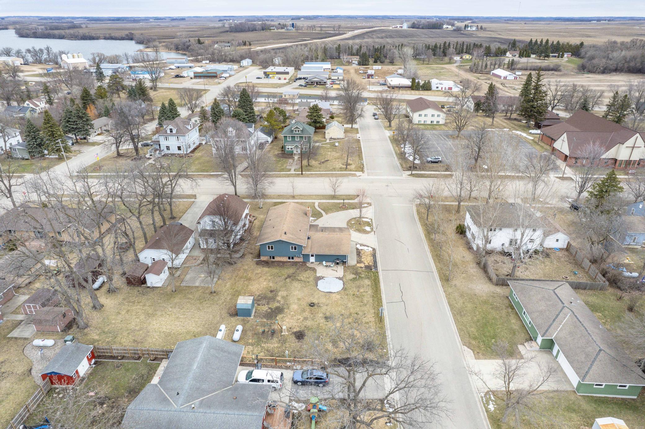 417 East Division Street Elbow Lake, MN 56531 - Photo 43 of 46