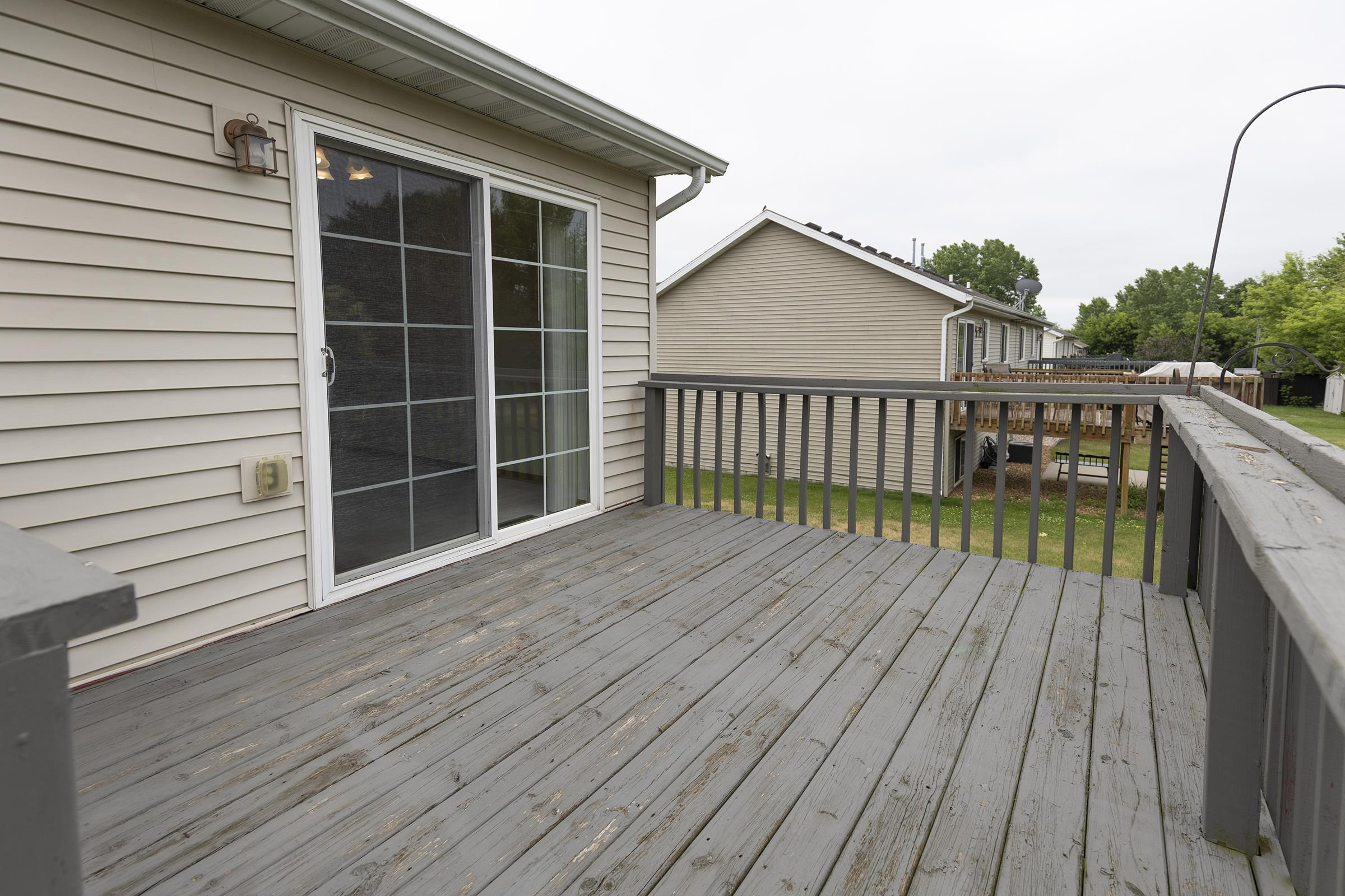 513 Reena Avenue Fort Atkinson, WI 53538 - Photo 2 of 29