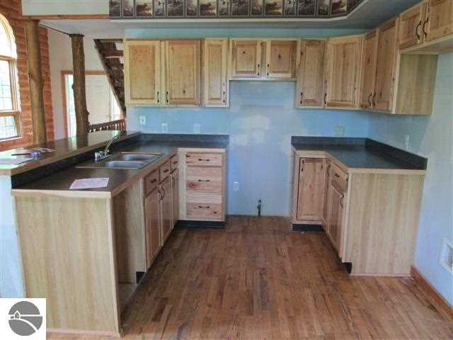 4075 Lund Road Southwest Fife Lake, MI 49633 - Photo 18 of 37 1746569-17.JPG