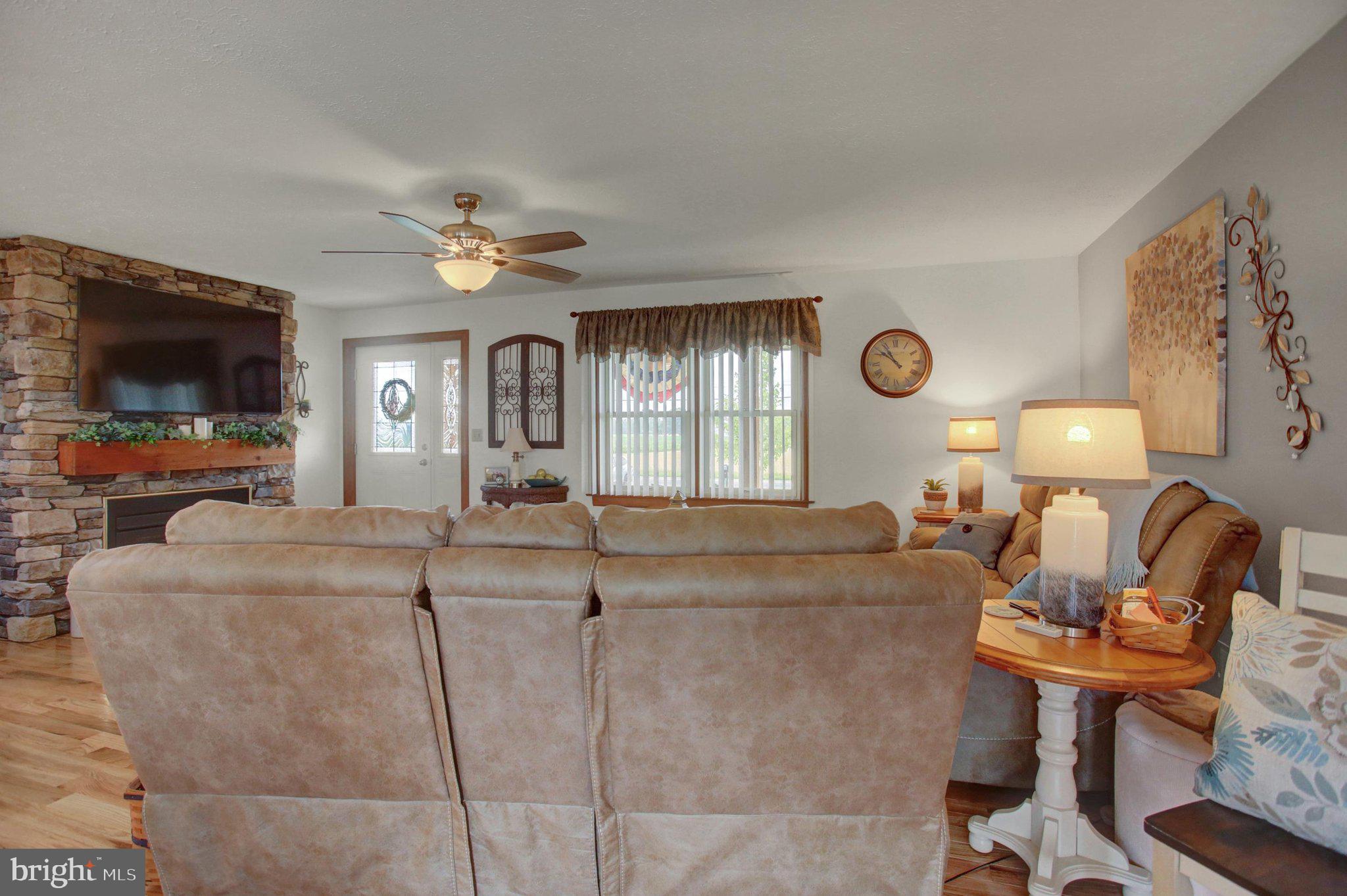 1461 Roxbury Road Shippensburg, PA 17257 - Photo 10 of 45
