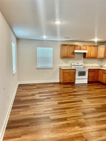 $1,500 | 24325 West Terrace Drive, Porter, TX 77365