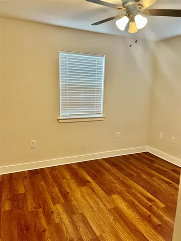 $1,500 | 24325 West Terrace Drive, Porter, TX 77365