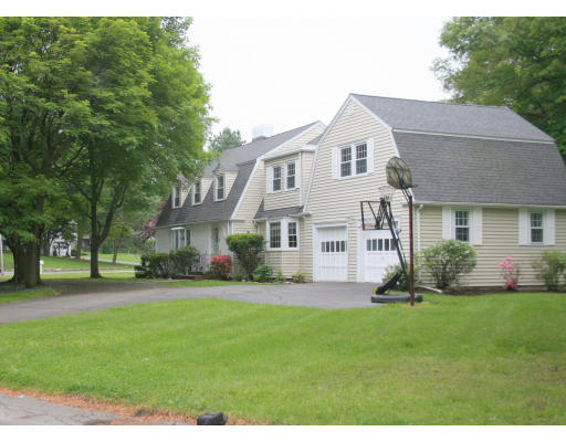 42 Longmeadow Road Belmont, MA 02478 - Photo 3 of 21