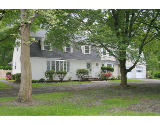 42 Longmeadow Road Belmont, MA 02478 - Photo 4 of 21