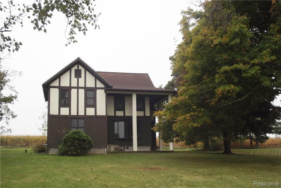 5873 West Hayner Road Fowlerville, MI 48836 - Photo 1 of 11 5873 Hayner Road front.JPG