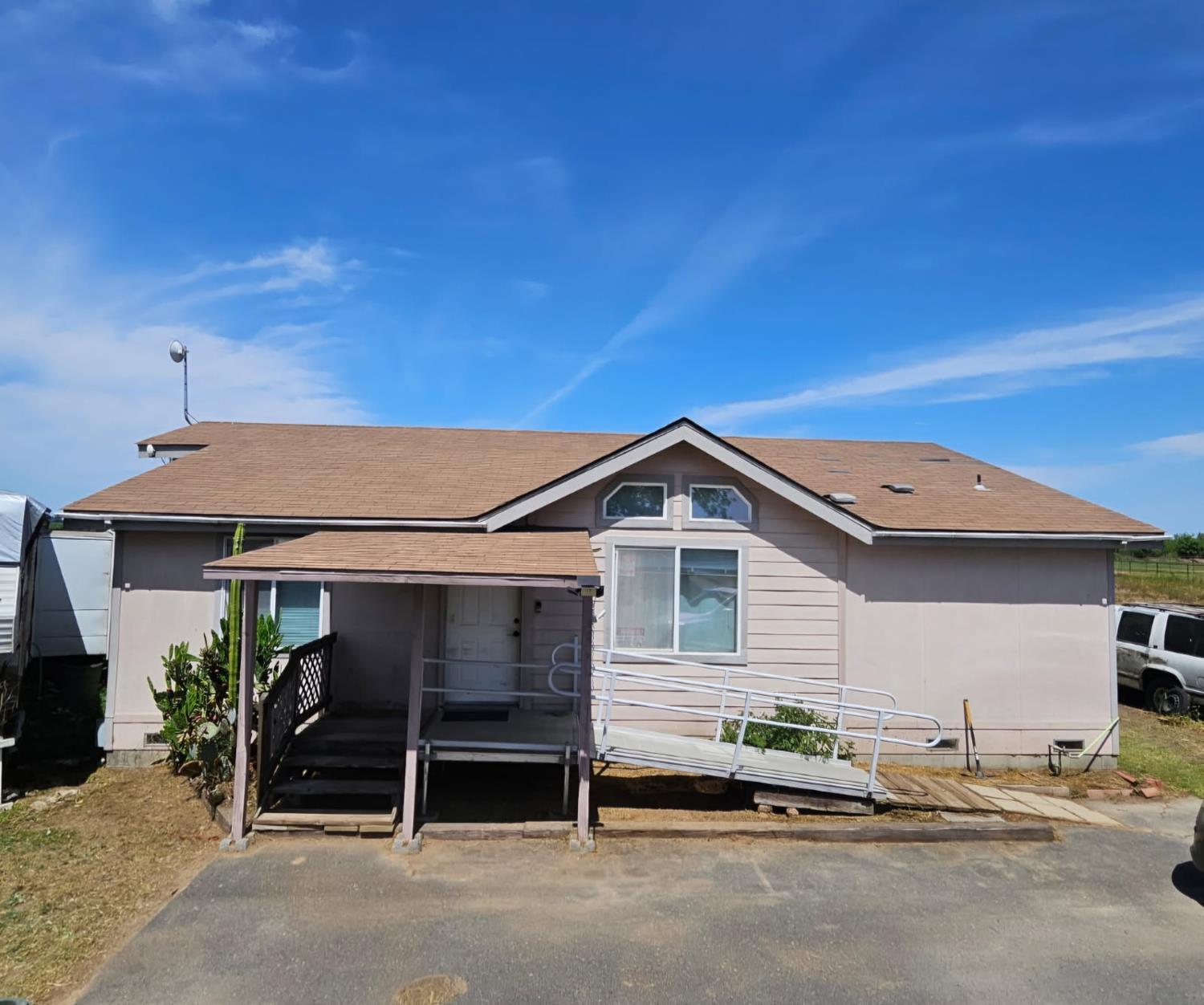 5401 Claribel Road Modesto, CA 95357 - Photo 1 of 7 Gallery Image 1