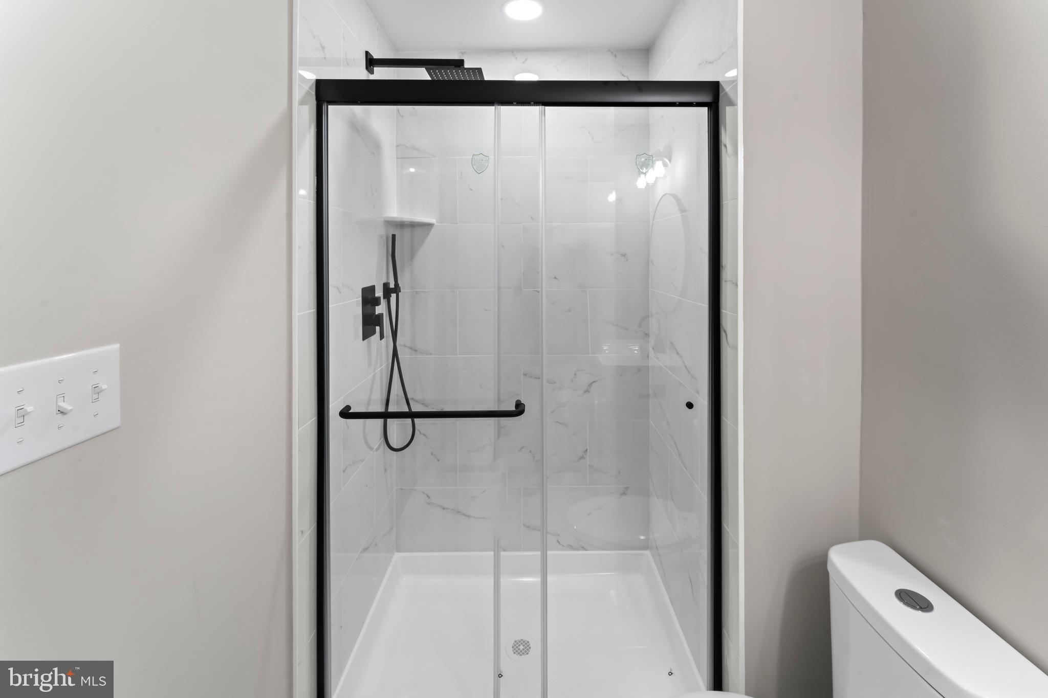 3940 9th Road South Arlington, VA 22204 - Photo 29 of 39 Gallery Image 29