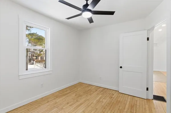 $469,000 | 1960 North Avenue, Burlington, VT 05408