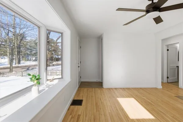 $469,000 | 1960 North Avenue, Burlington, VT 05408