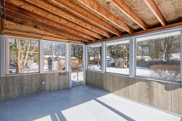 $469,000 | 1960 North Avenue, Burlington, VT 05408